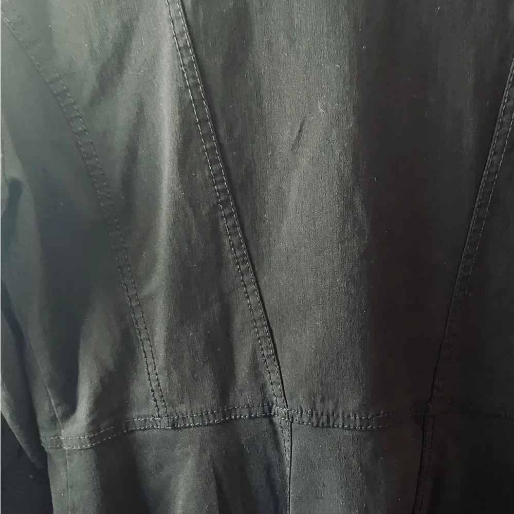 BLACK‎ JACKET WITH ZIPPER ACCENTS BY RENUAR, SZ 10